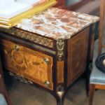 134 2058 CHEST OF DRAWERS